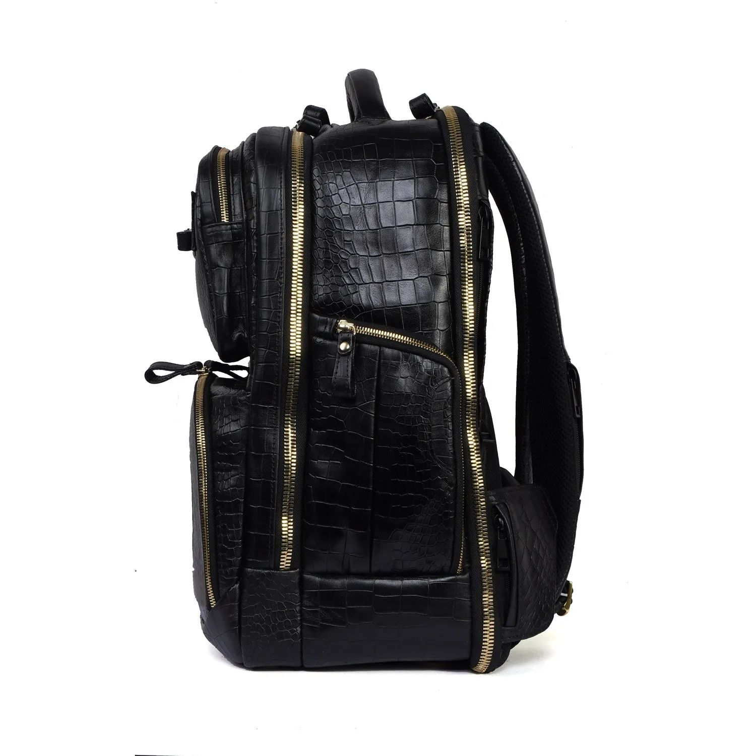 Backpack in Black Leather with Multi-Step Pockets